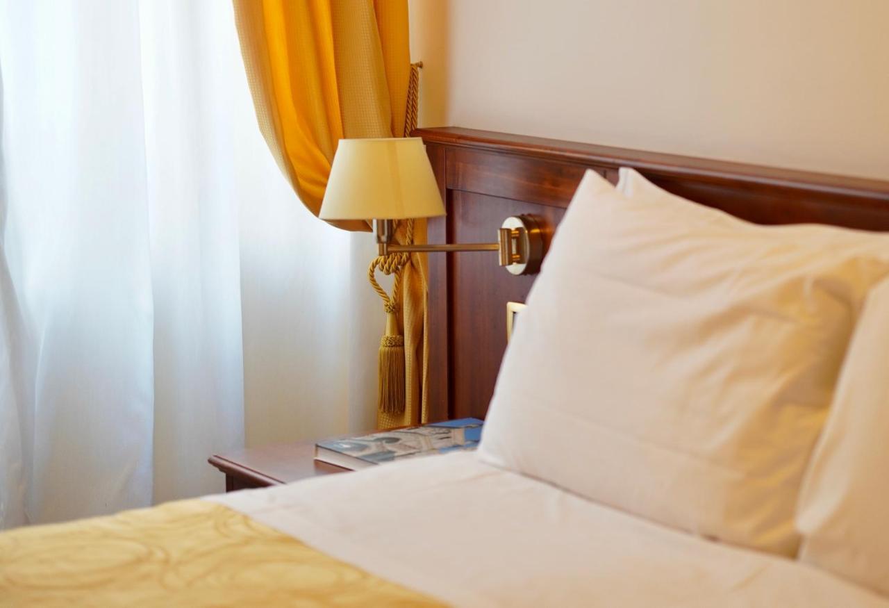 Hotel Aurora Верона Екстериор снимка